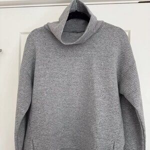NWT Calia by Carrie Underwood Lunar Jacquard Funnel Neck sweatshirt size MED